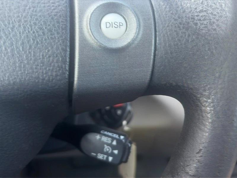 Toyota RAV4 Base I4 4WD 2012