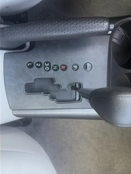Toyota RAV4 Base I4 4WD 2012