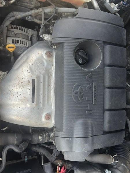Toyota RAV4 Base I4 4WD 2012
