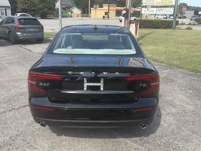 Volvo S60 T5 Momentum 2019
