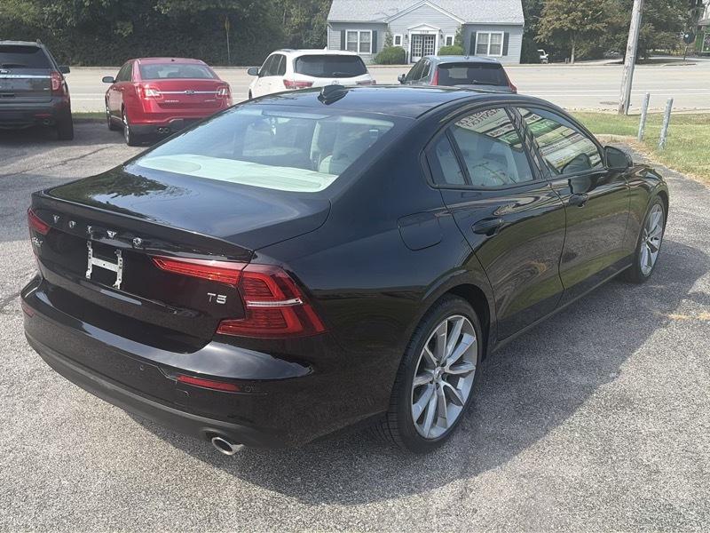 Volvo S60 T5 Momentum 2019