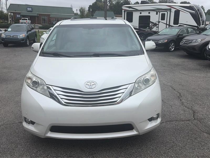 Toyota Sienna Limited 7-Passenger 2013