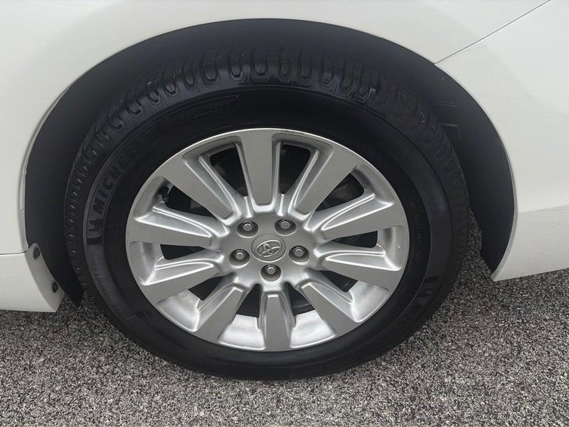 Toyota Sienna Limited 7-Passenger 2013