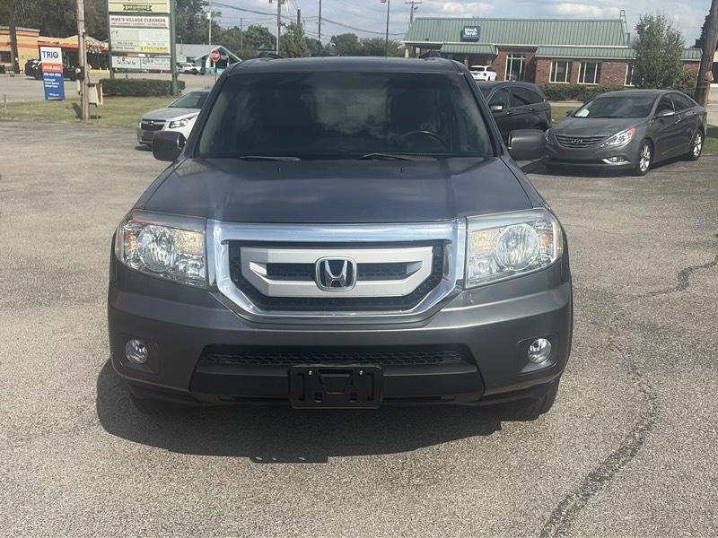 Honda Pilot Touring 4WD 5-Spd AT with DVD 2011
