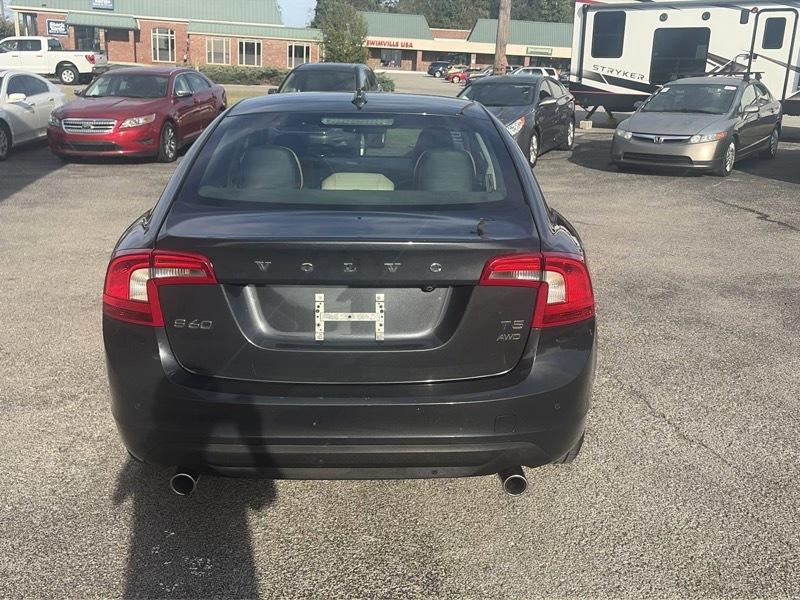 Volvo S40 T5 AWD 2013