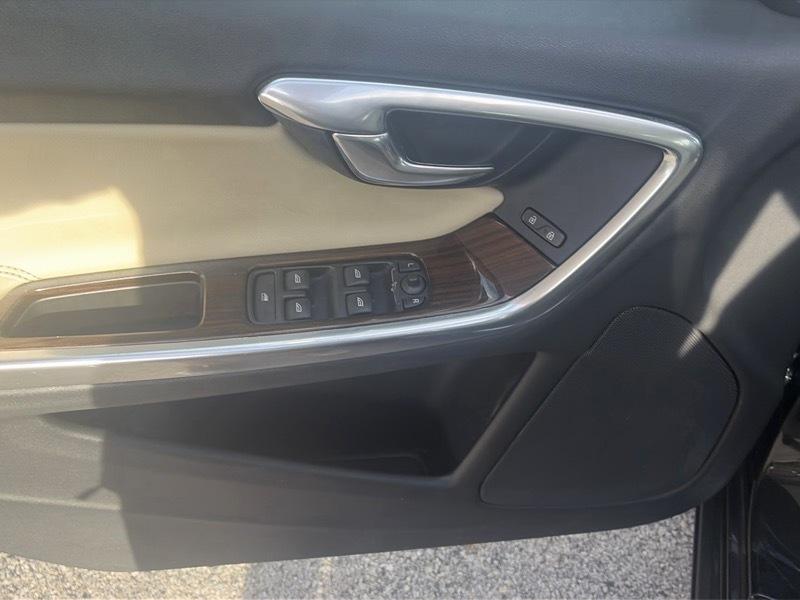 Volvo S40 T5 AWD 2013