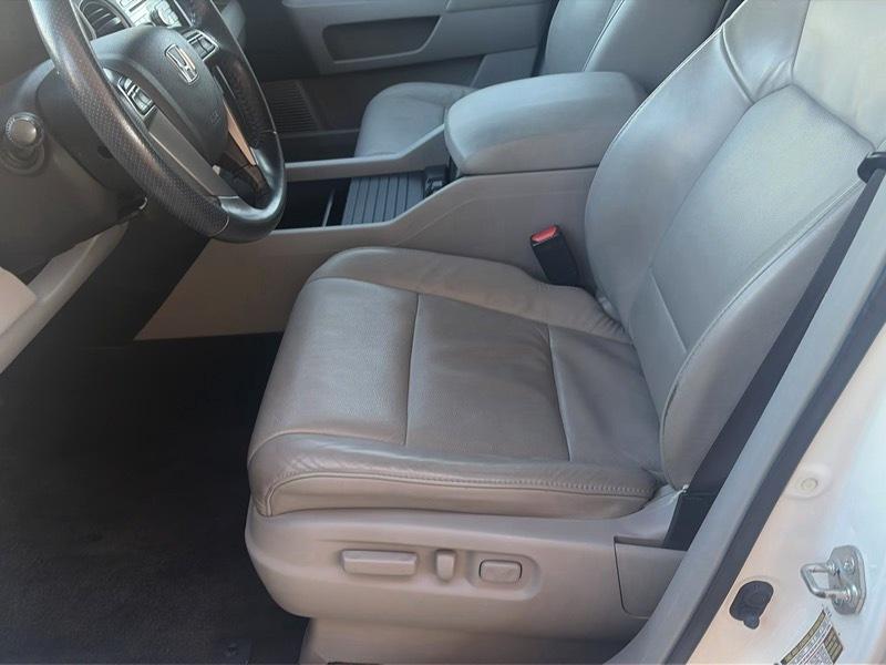 Honda Pilot EX-L 4WD 5-Spd AT 2011