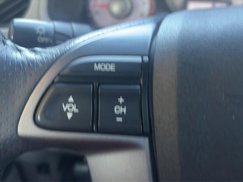 Honda Pilot EX-L 4WD 5-Spd AT 2011