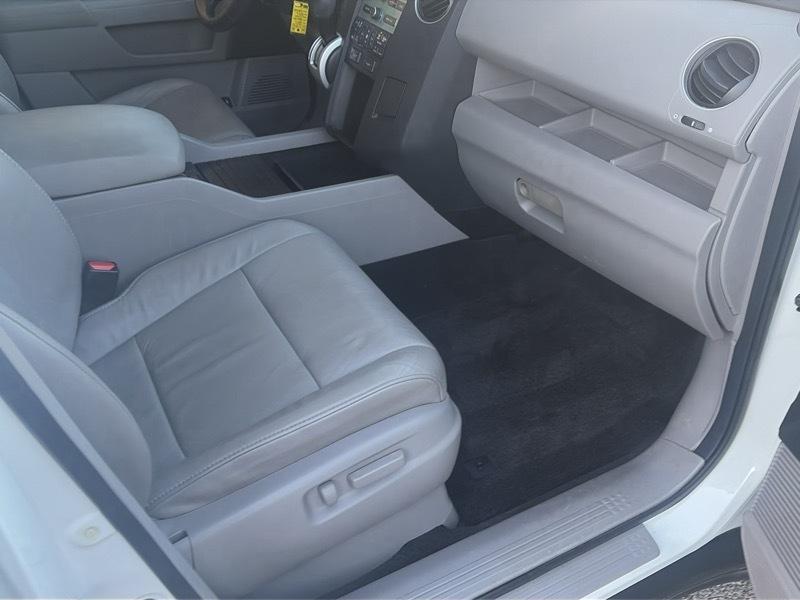 Honda Pilot EX-L 4WD 5-Spd AT 2011