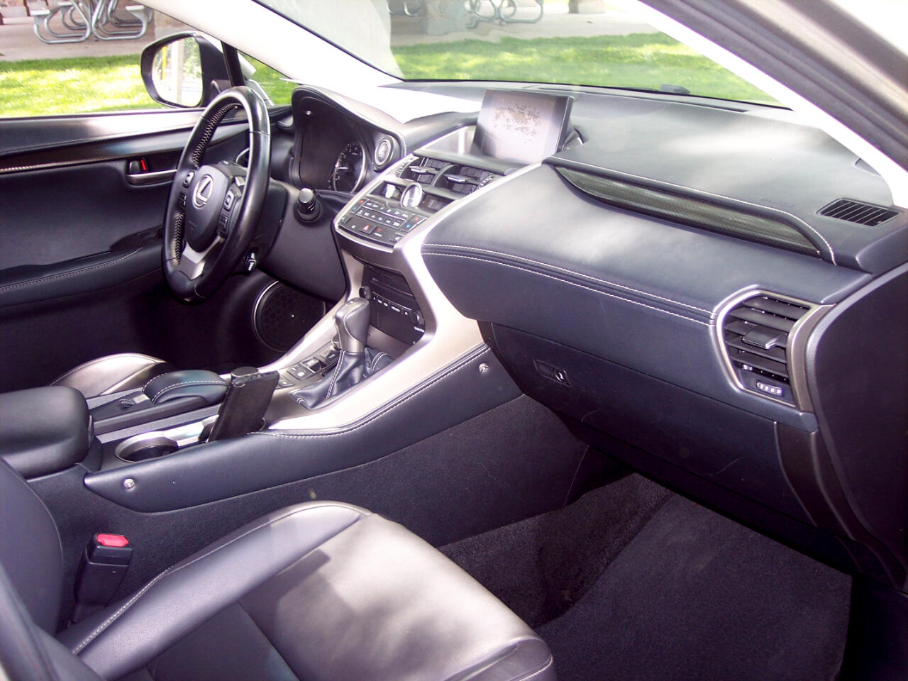 2015 Lexus NX 200t AWD photo 9