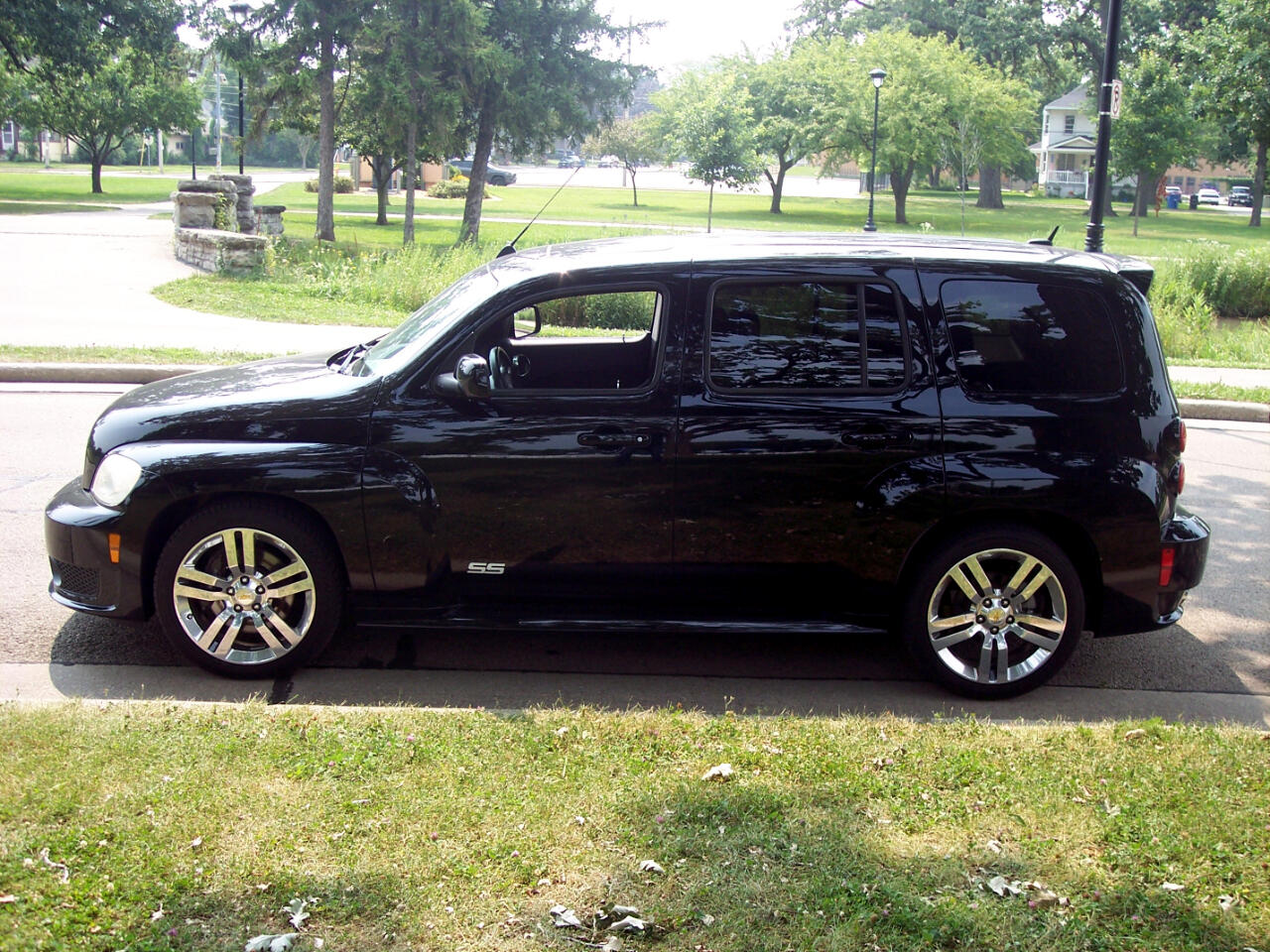 2010 Chevrolet HHR SS photo 3