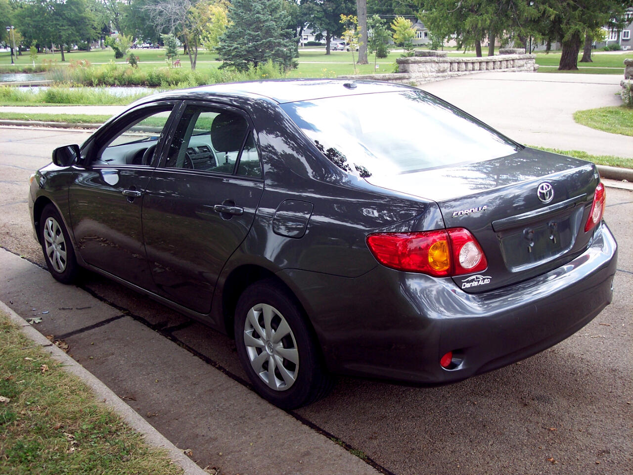 2009 Toyota Corolla photo 4