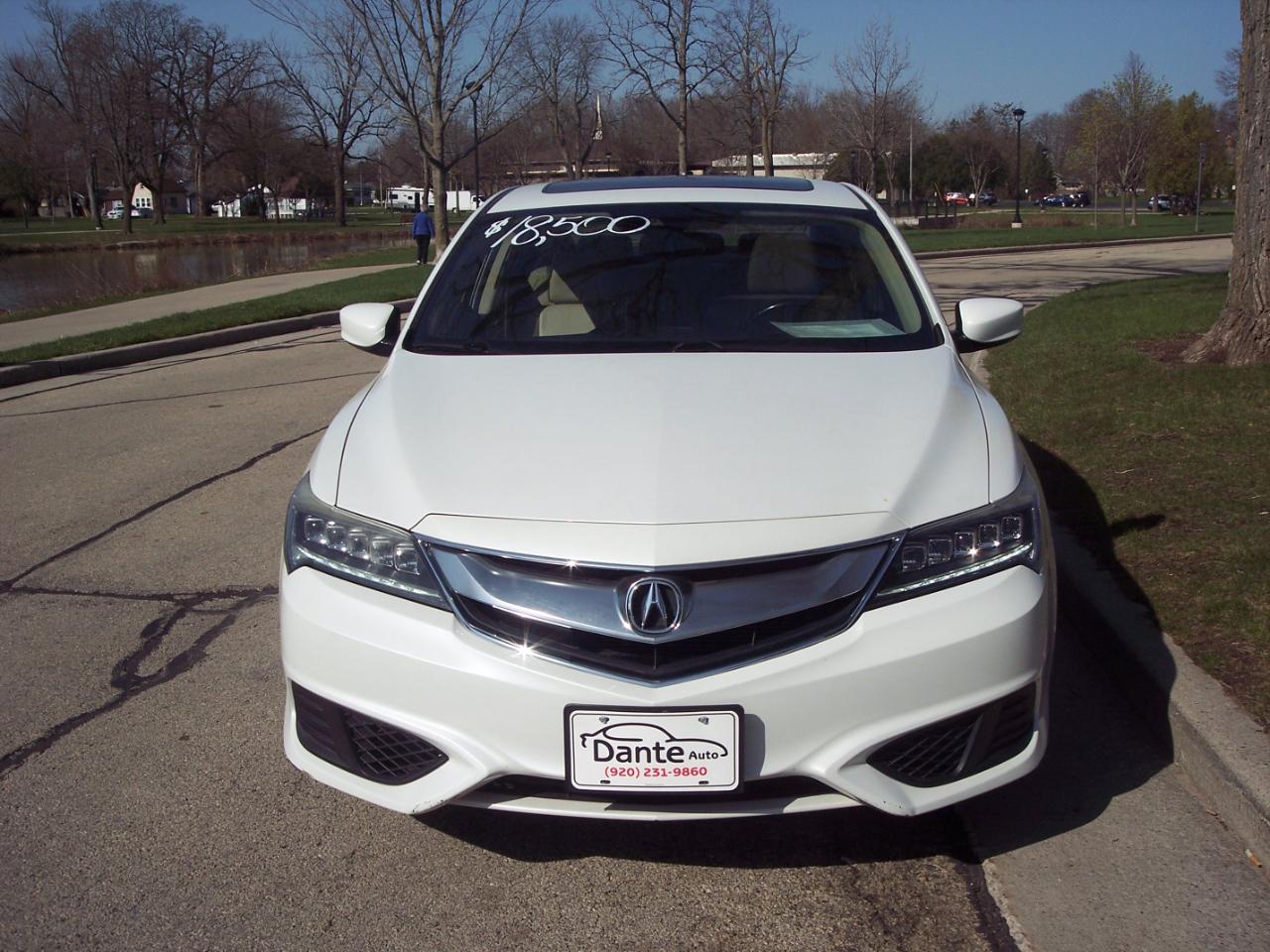 2018 Acura ILX Sedan w/Technology Plus Pkg