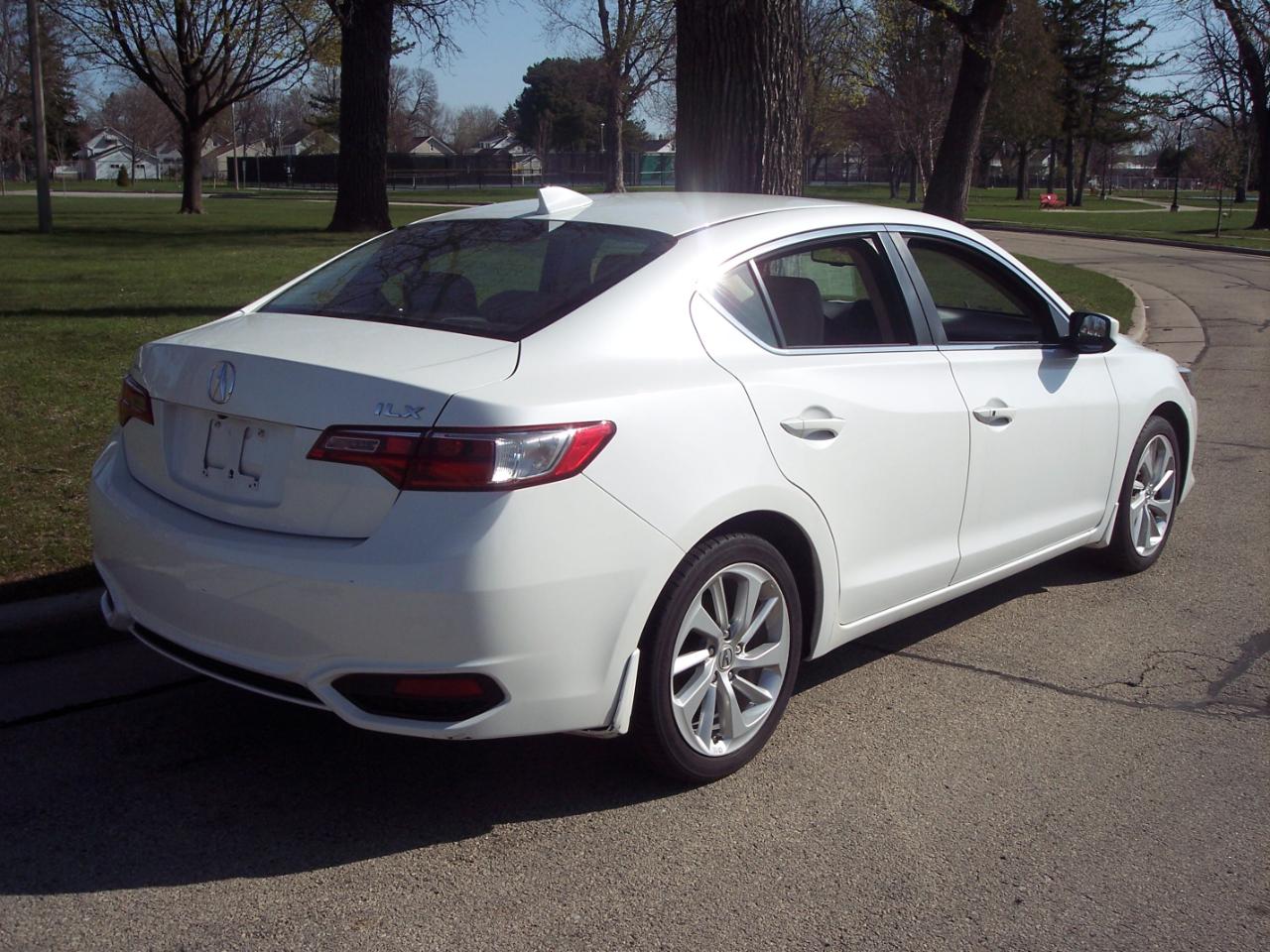 Acura ILX Sedan w/Technology Plus Pkg 2018