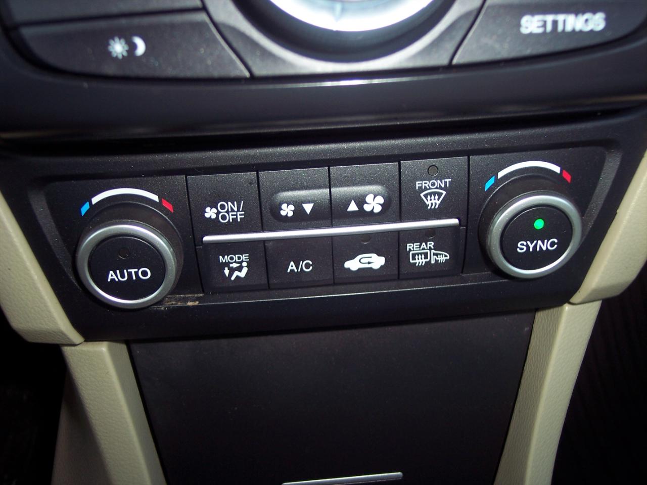 Acura ILX Sedan w/Technology Plus Pkg 2018