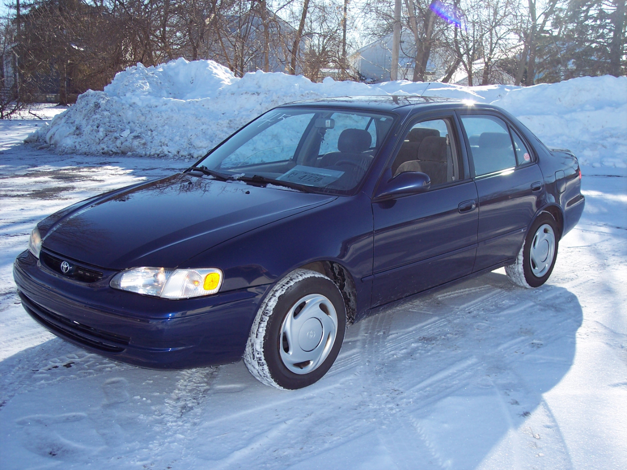 Toyota Corolla 4dr Sdn VE Auto 1998