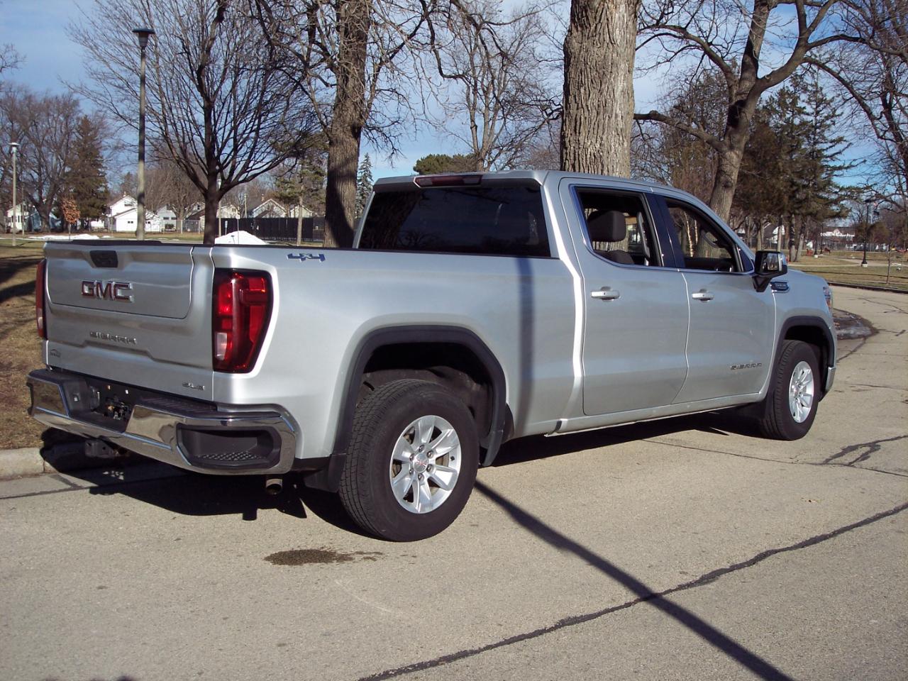 GMC Sierra 1500 4WD Crew Cab 157" SLE 2021