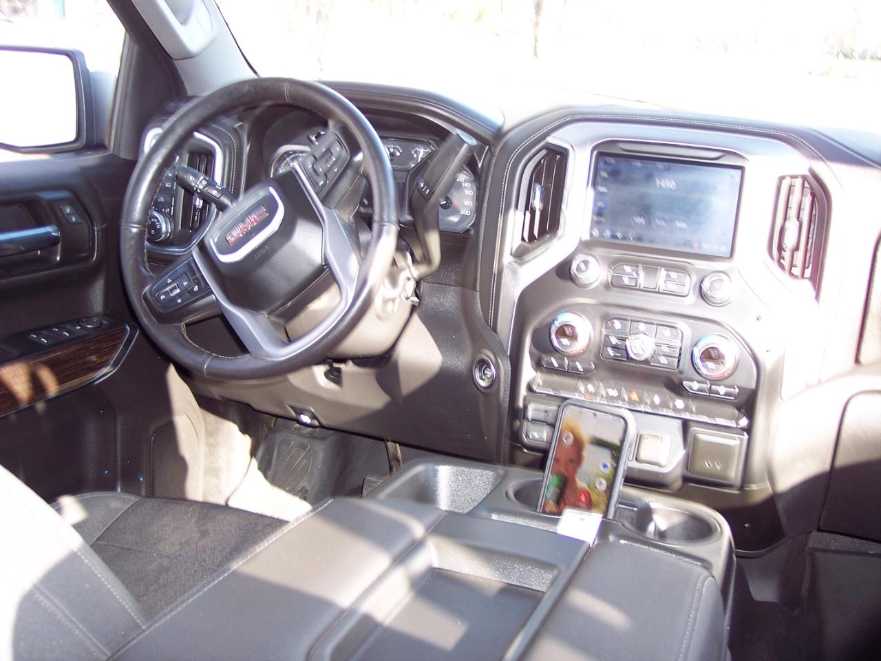 GMC Sierra 1500 4WD Crew Cab 157" SLE 2021