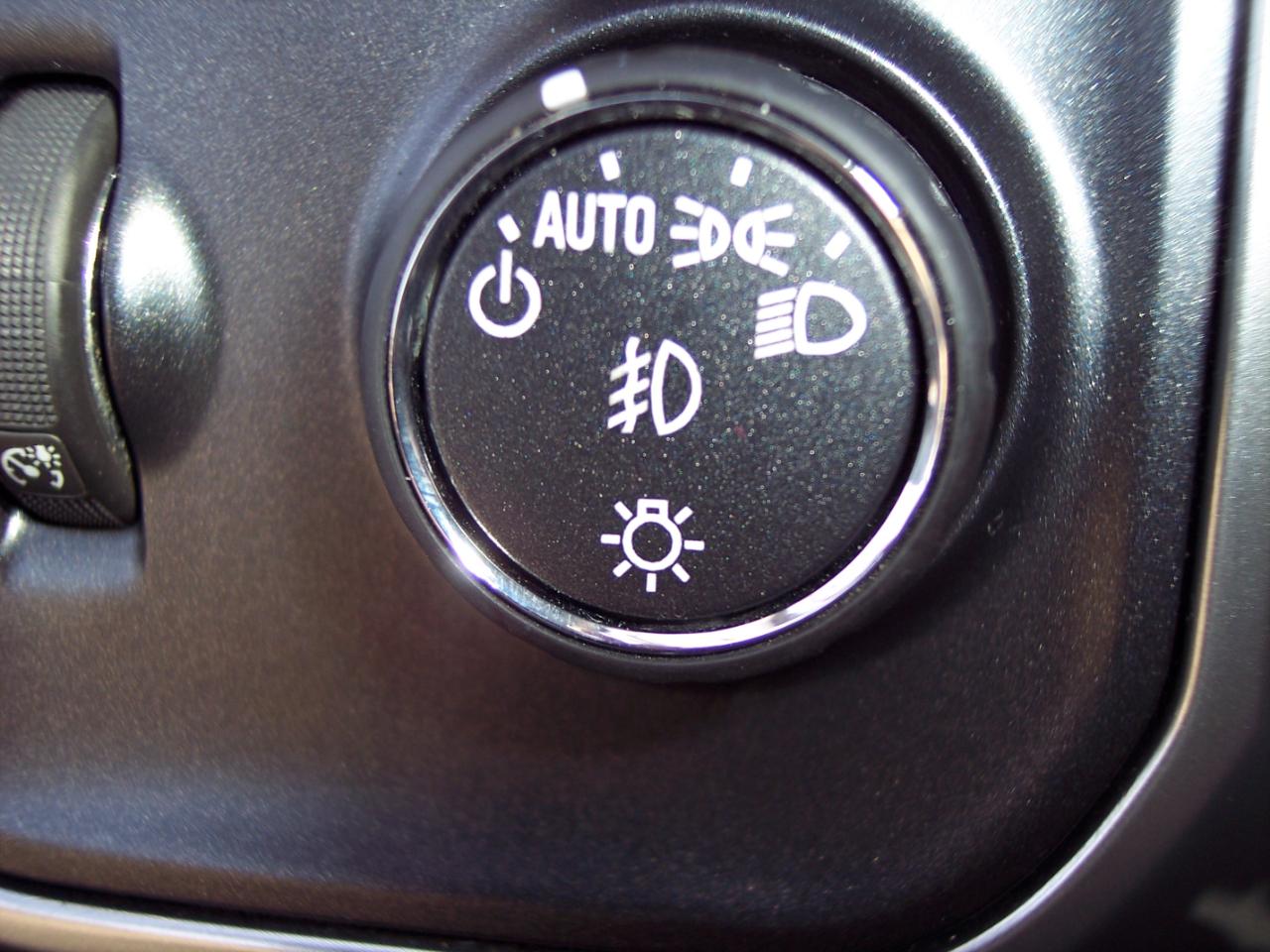 Chevrolet Silverado 1500 4WD Crew Cab 153.0" LTZ w/2LZ 2014