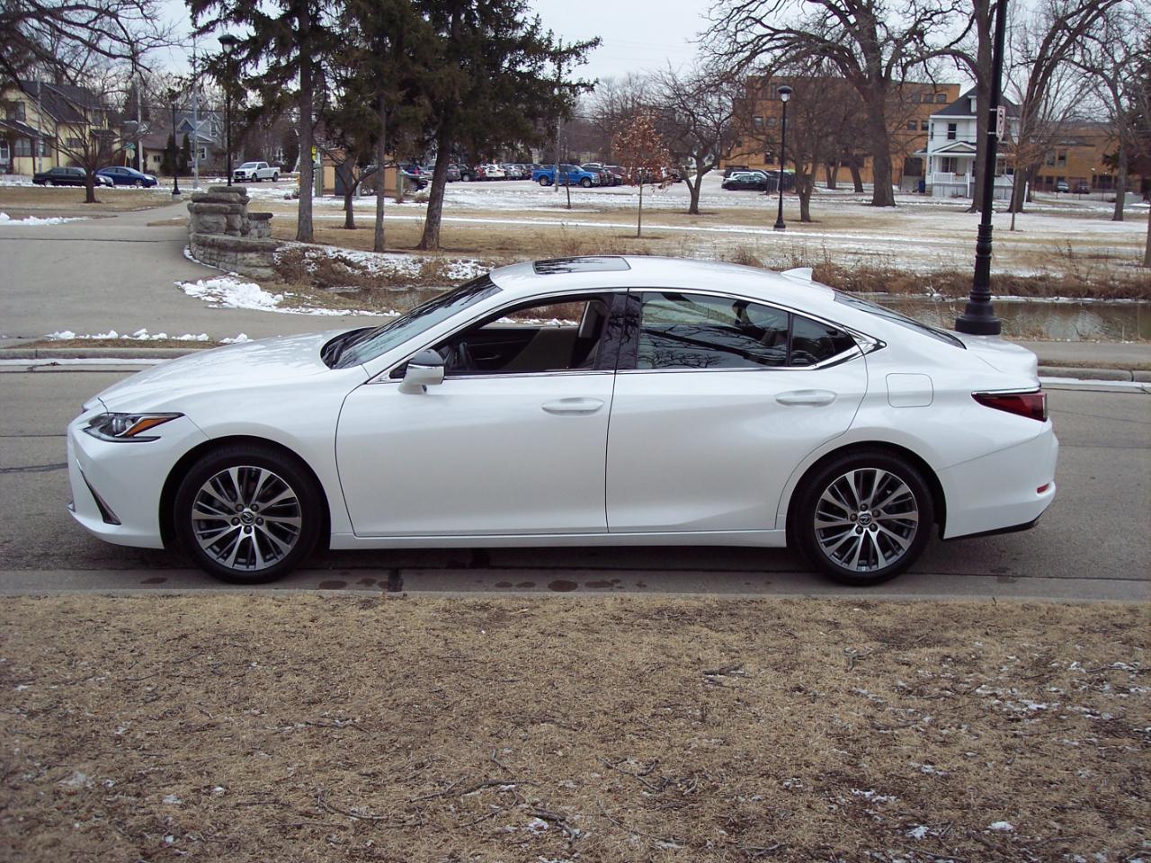 Lexus ES ES 350 FWD 2020