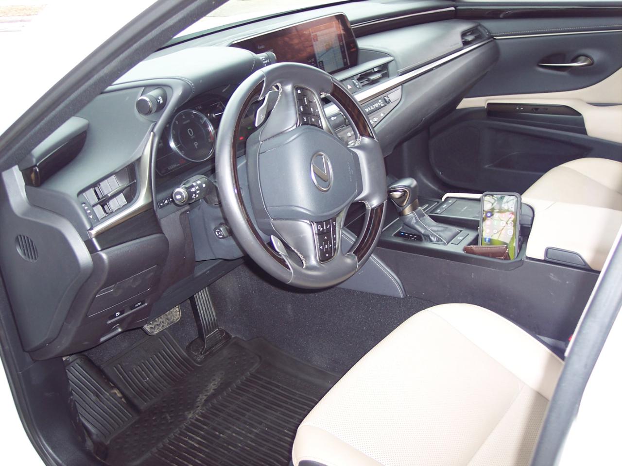 Lexus ES ES 350 FWD 2020