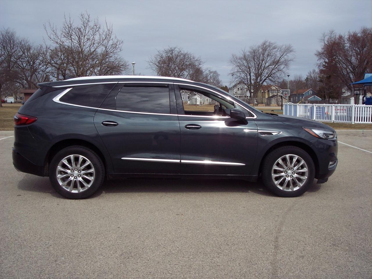 Buick Enclave AWD 4dr Premium 2018