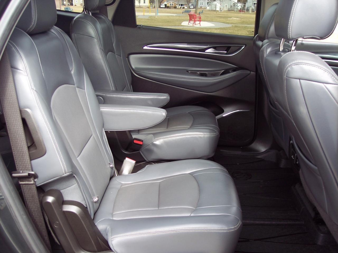 Buick Enclave AWD 4dr Premium 2018