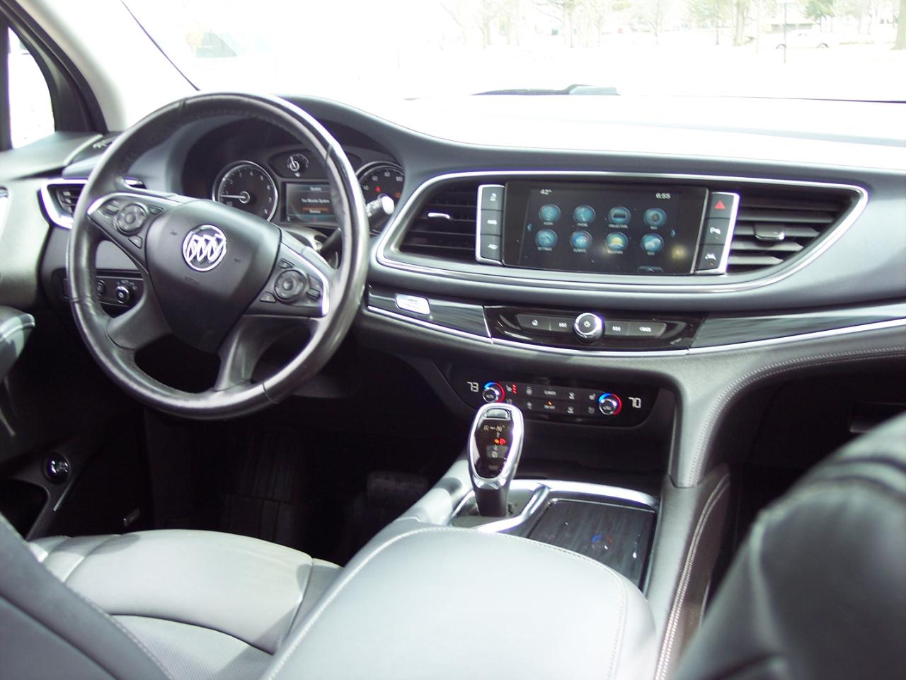 Buick Enclave AWD 4dr Premium 2018