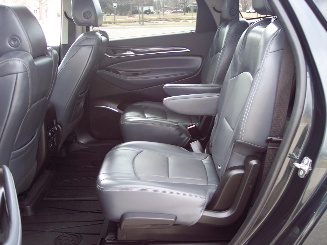 Buick Enclave AWD 4dr Premium 2018