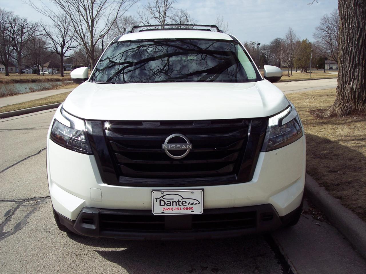 2023 Nissan Pathfinder SV 4WD