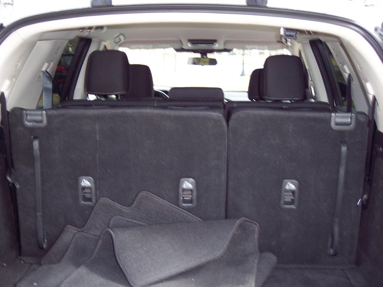 Nissan Pathfinder SV 4WD 2023