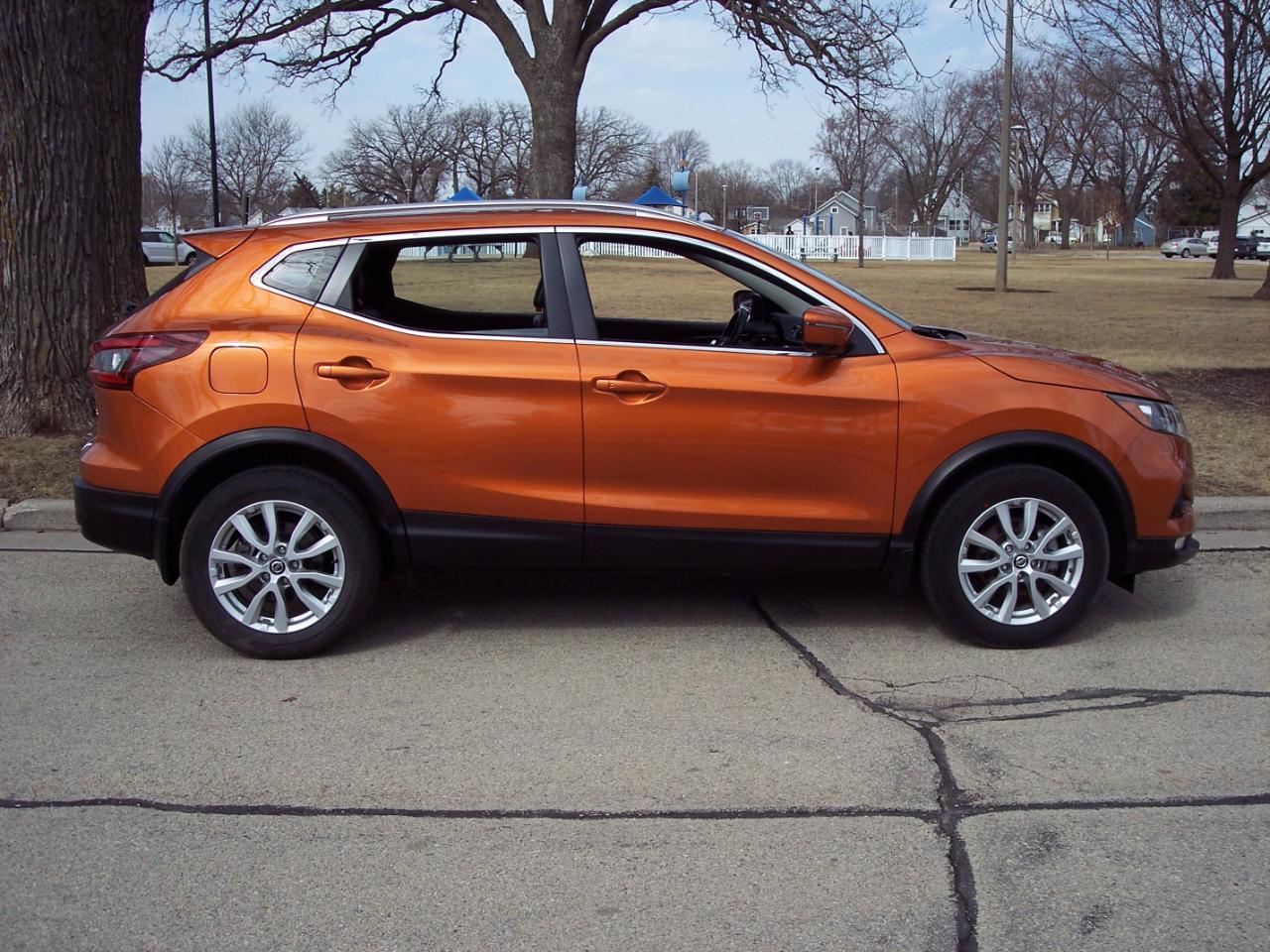 Nissan Rogue Sport AWD SV 2022
