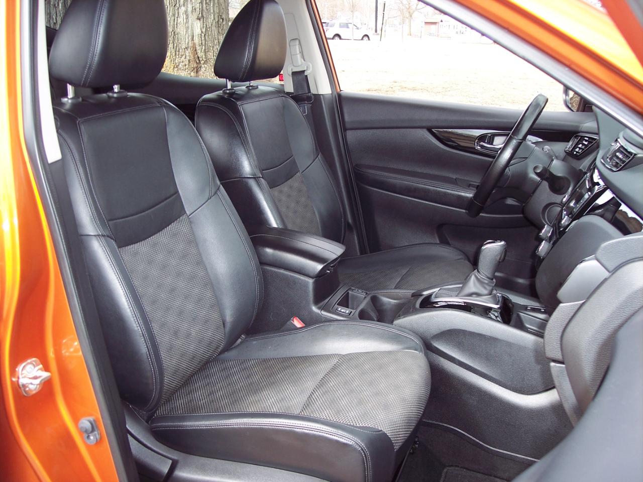 Nissan Rogue Sport AWD SV 2022