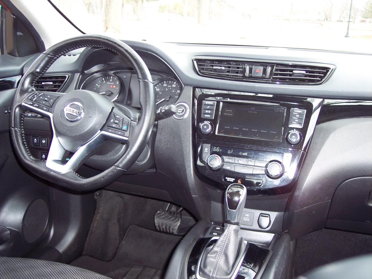 Nissan Rogue Sport AWD SV 2022