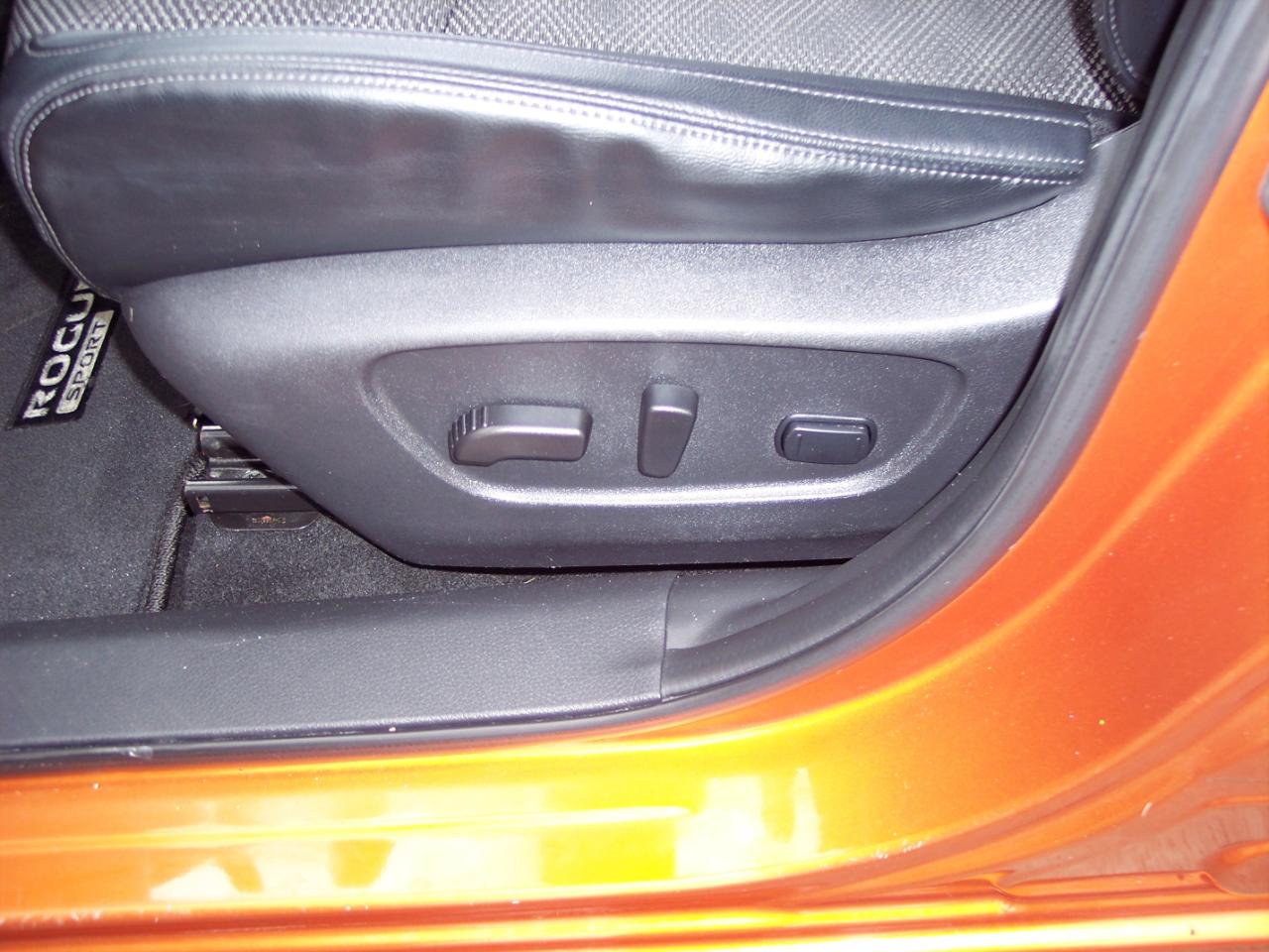 Nissan Rogue Sport AWD SV 2022