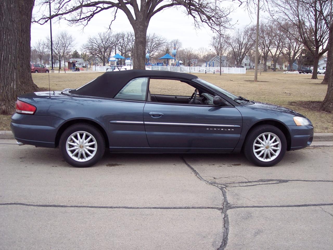 Chrysler Sebring 2dr Convertible LXi 2001