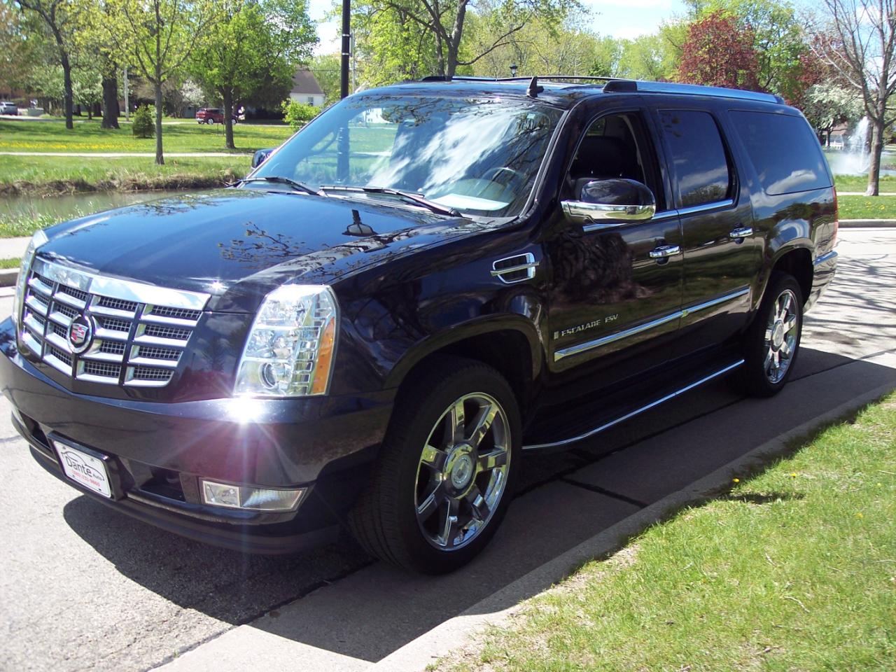 Cadillac Escalade ESV AWD 4dr 2008