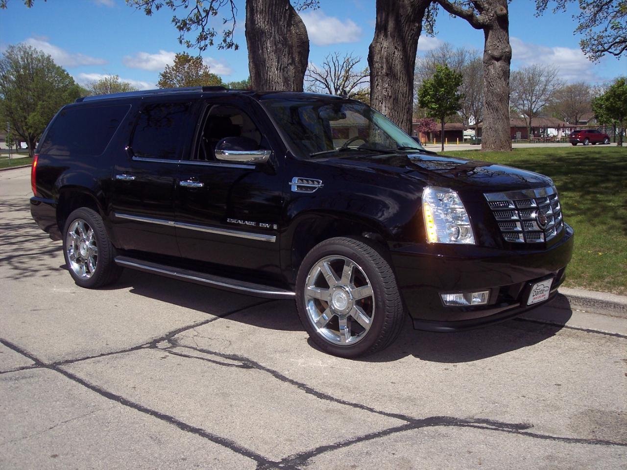 Cadillac Escalade ESV AWD 4dr 2008
