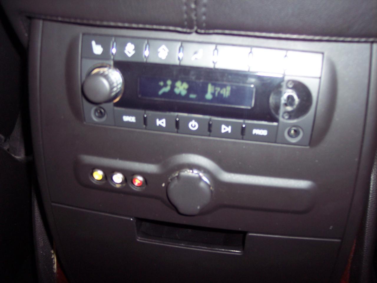 Cadillac Escalade ESV AWD 4dr 2008