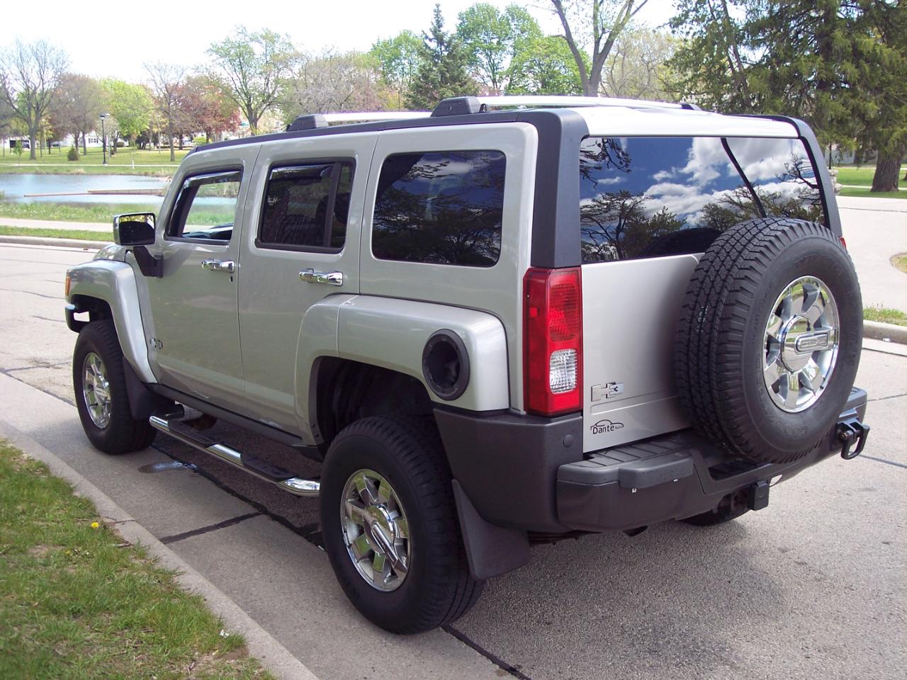 HUMMER H3 4dr 4WD SUV 2006