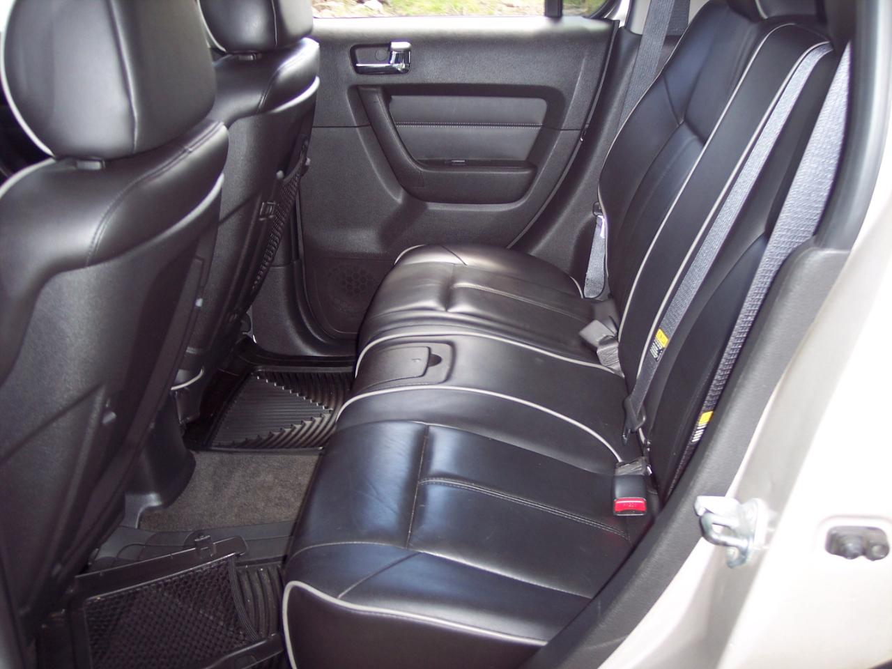 HUMMER H3 4dr 4WD SUV 2006