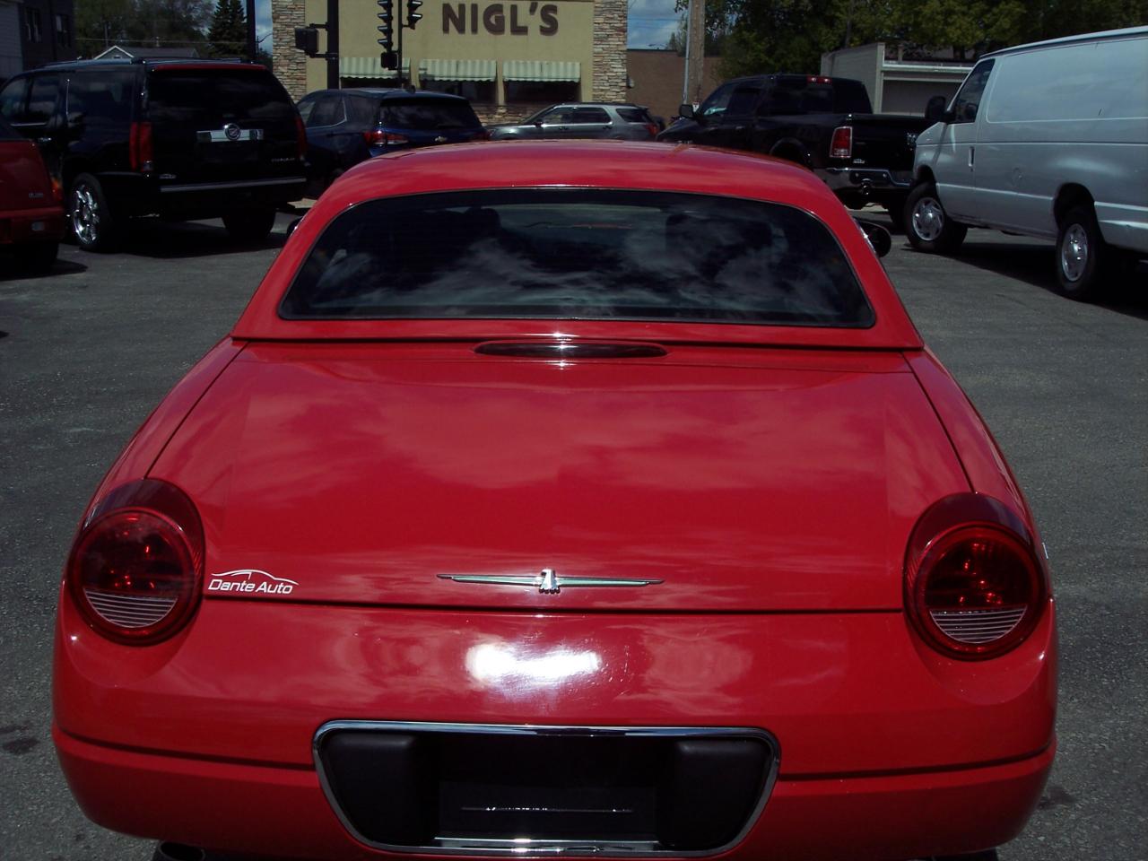 2002 Ford Thunderbird 2dr Conv w/Hardtop Premium