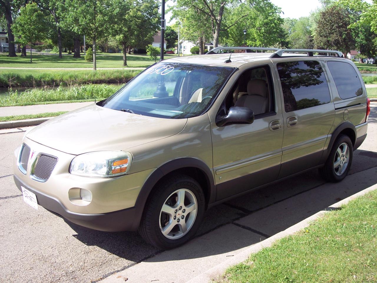 Pontiac Montana SV6 4dr Ext WB FWD 2006