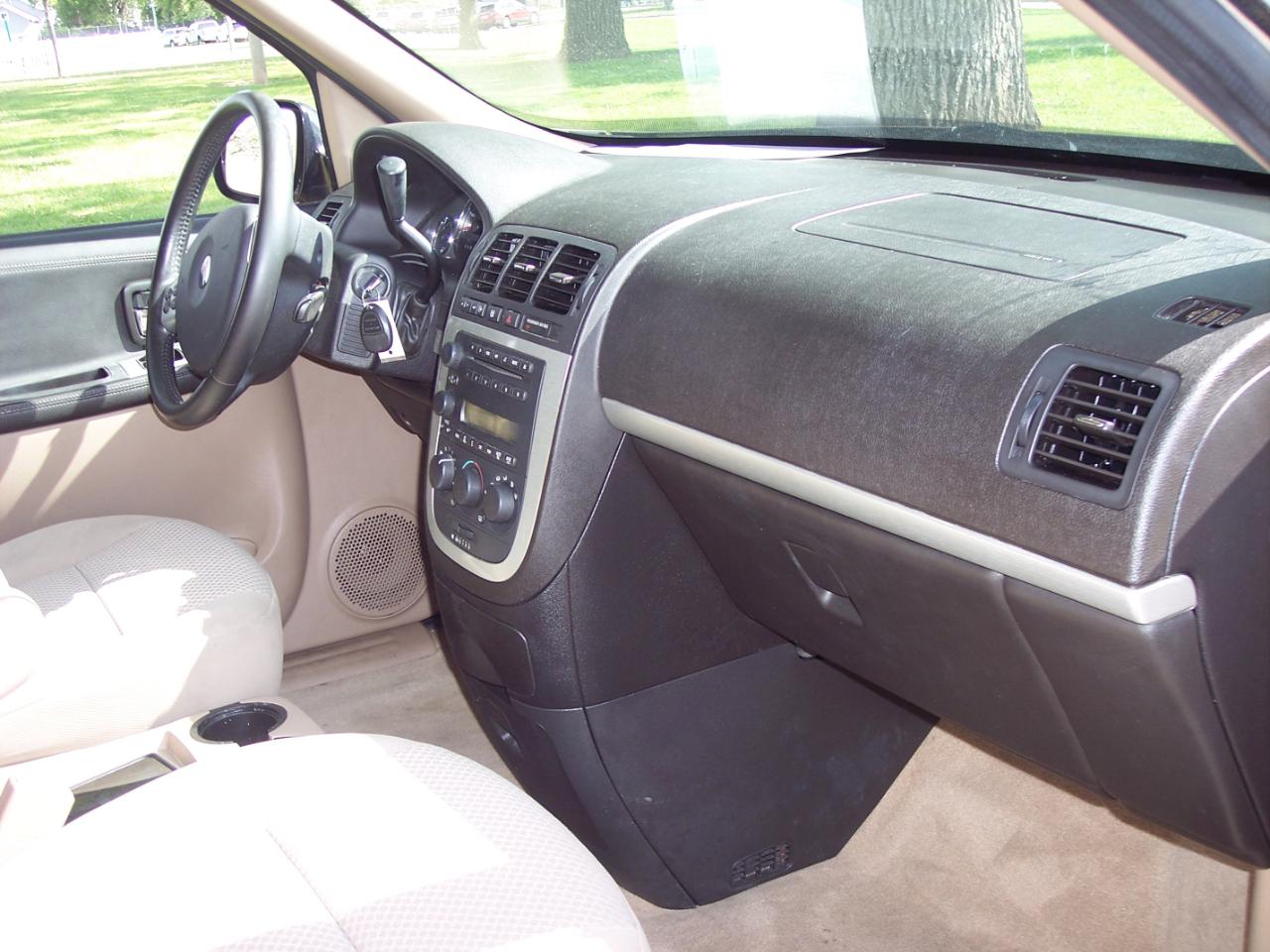 Pontiac Montana SV6 4dr Ext WB FWD 2006