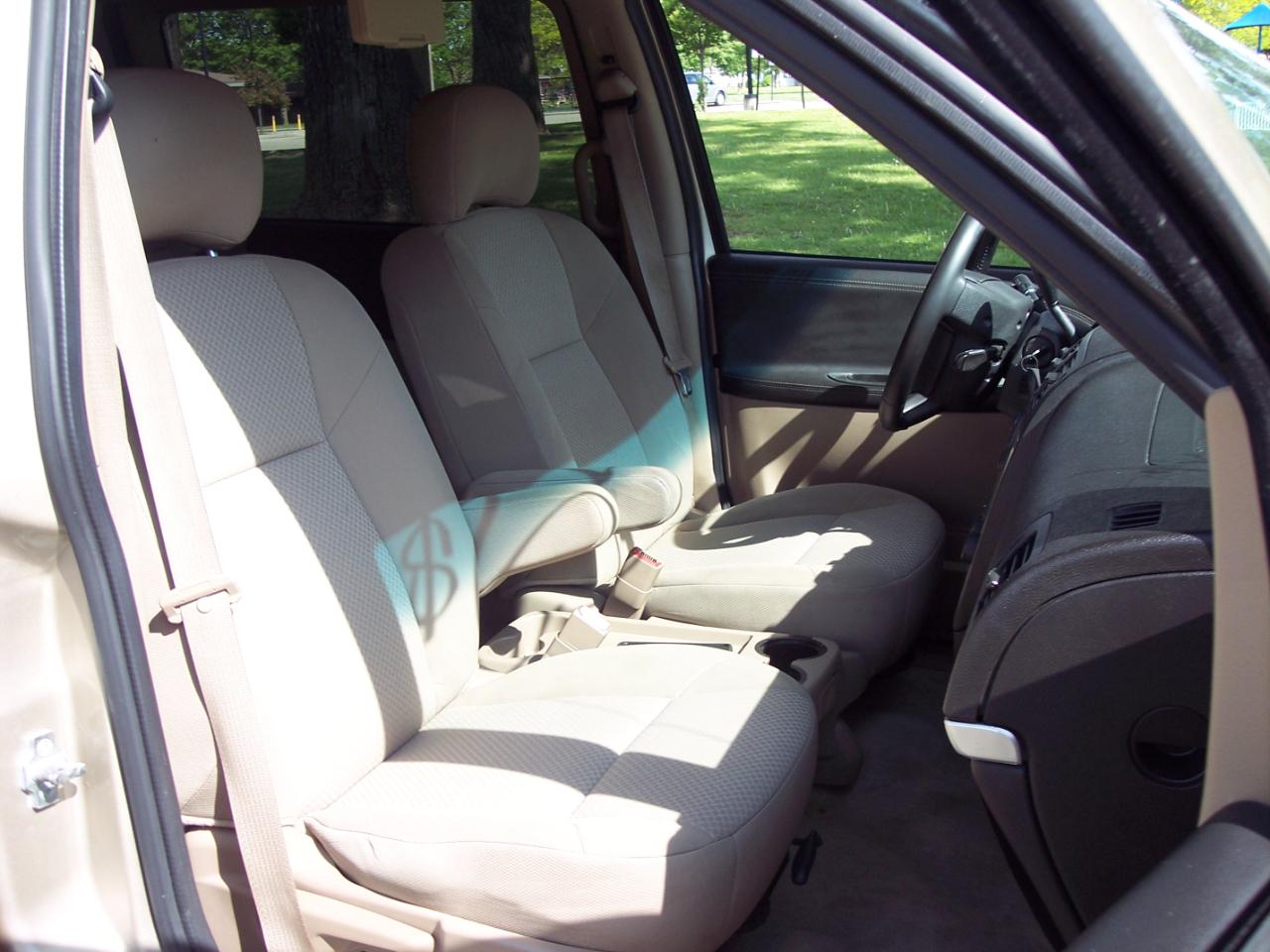 Pontiac Montana SV6 4dr Ext WB FWD 2006