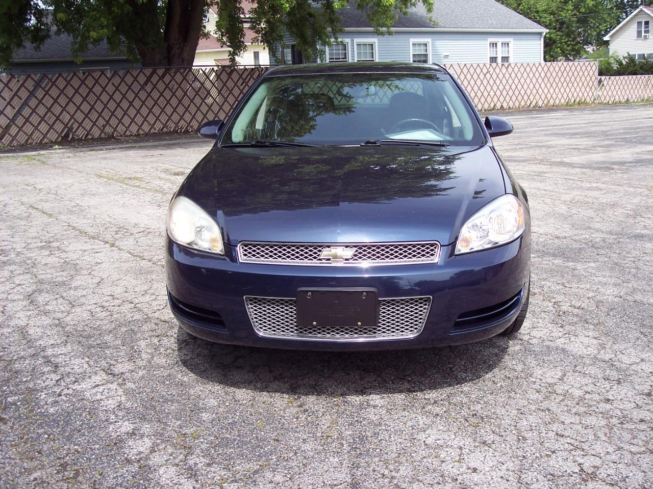 Chevrolet Impala 4dr Sdn LS Retail 2012
