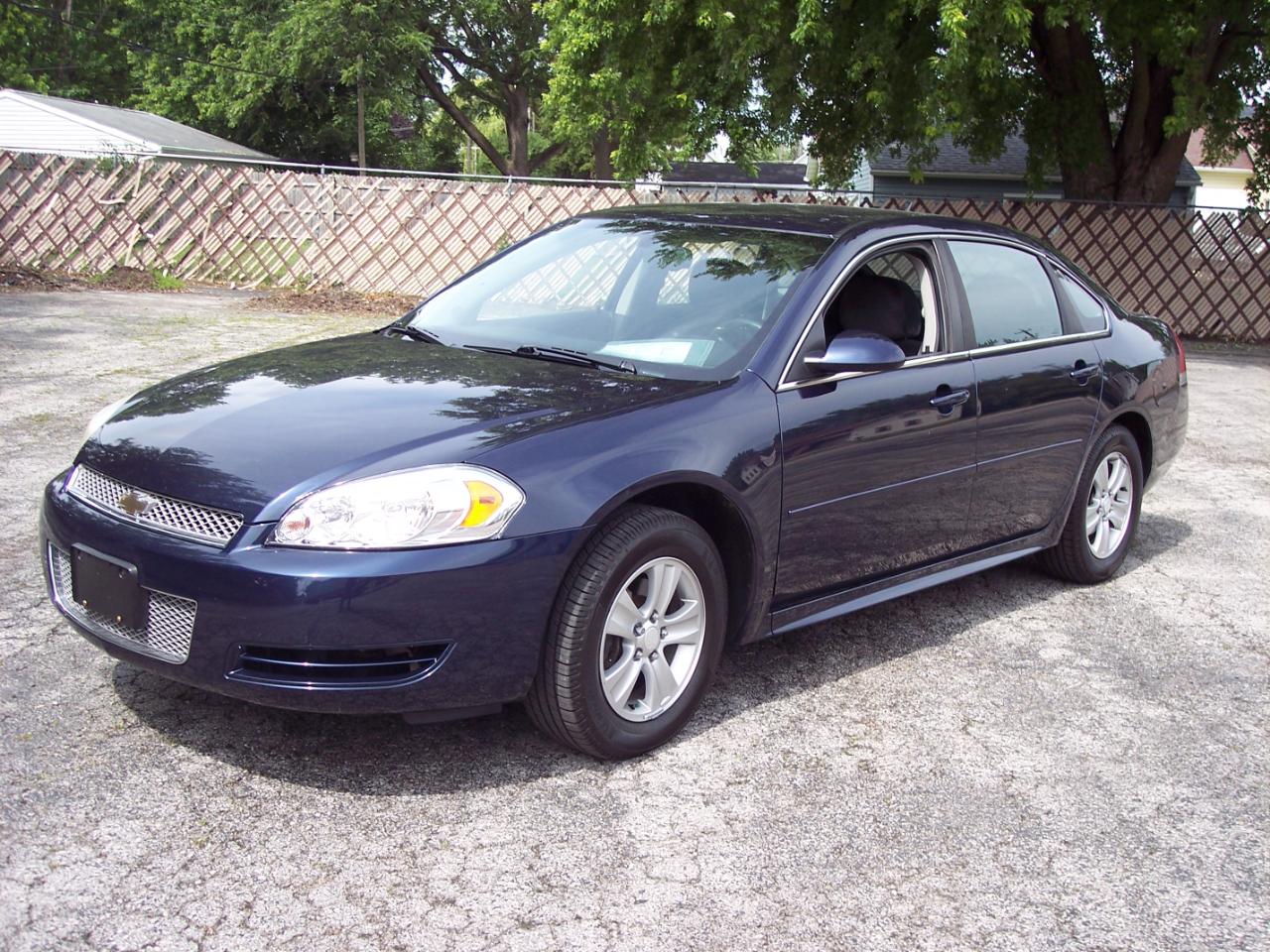 Chevrolet Impala 4dr Sdn LS Retail 2012