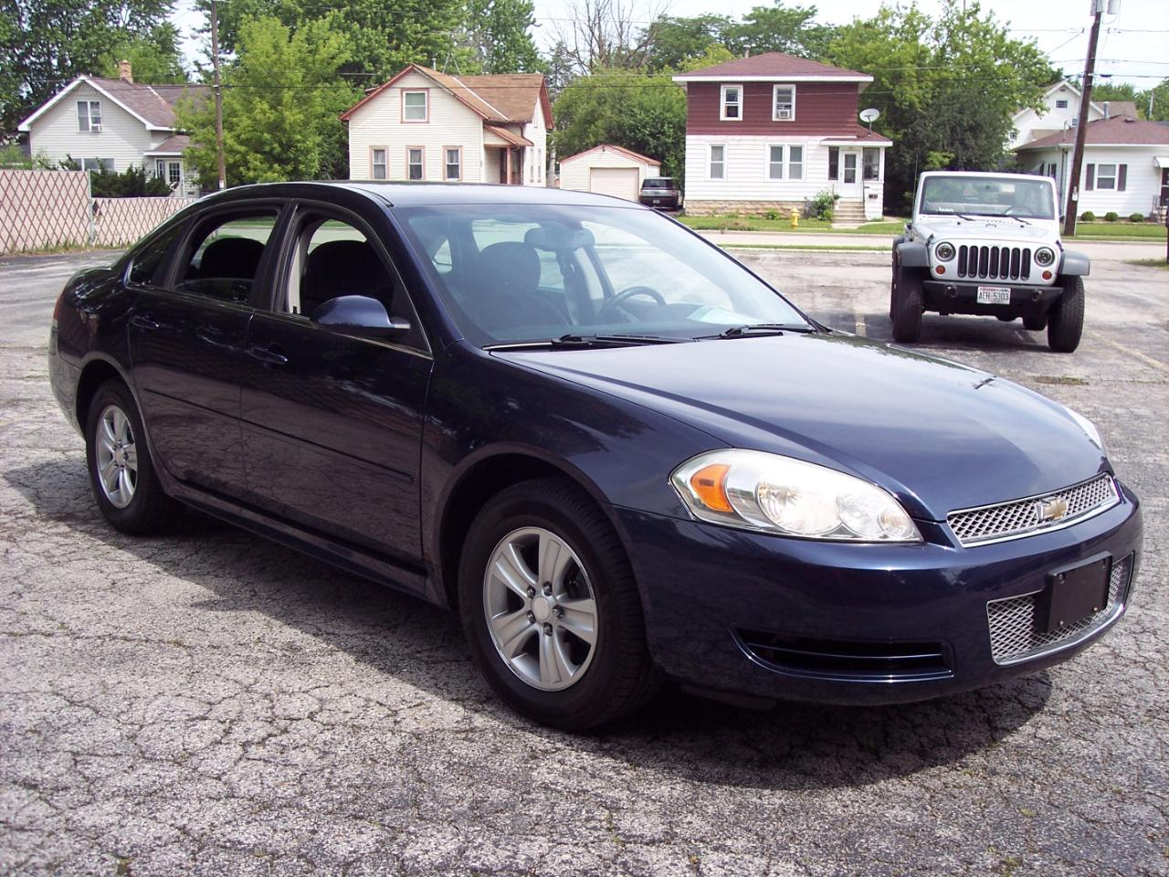 Chevrolet Impala 4dr Sdn LS Retail 2012