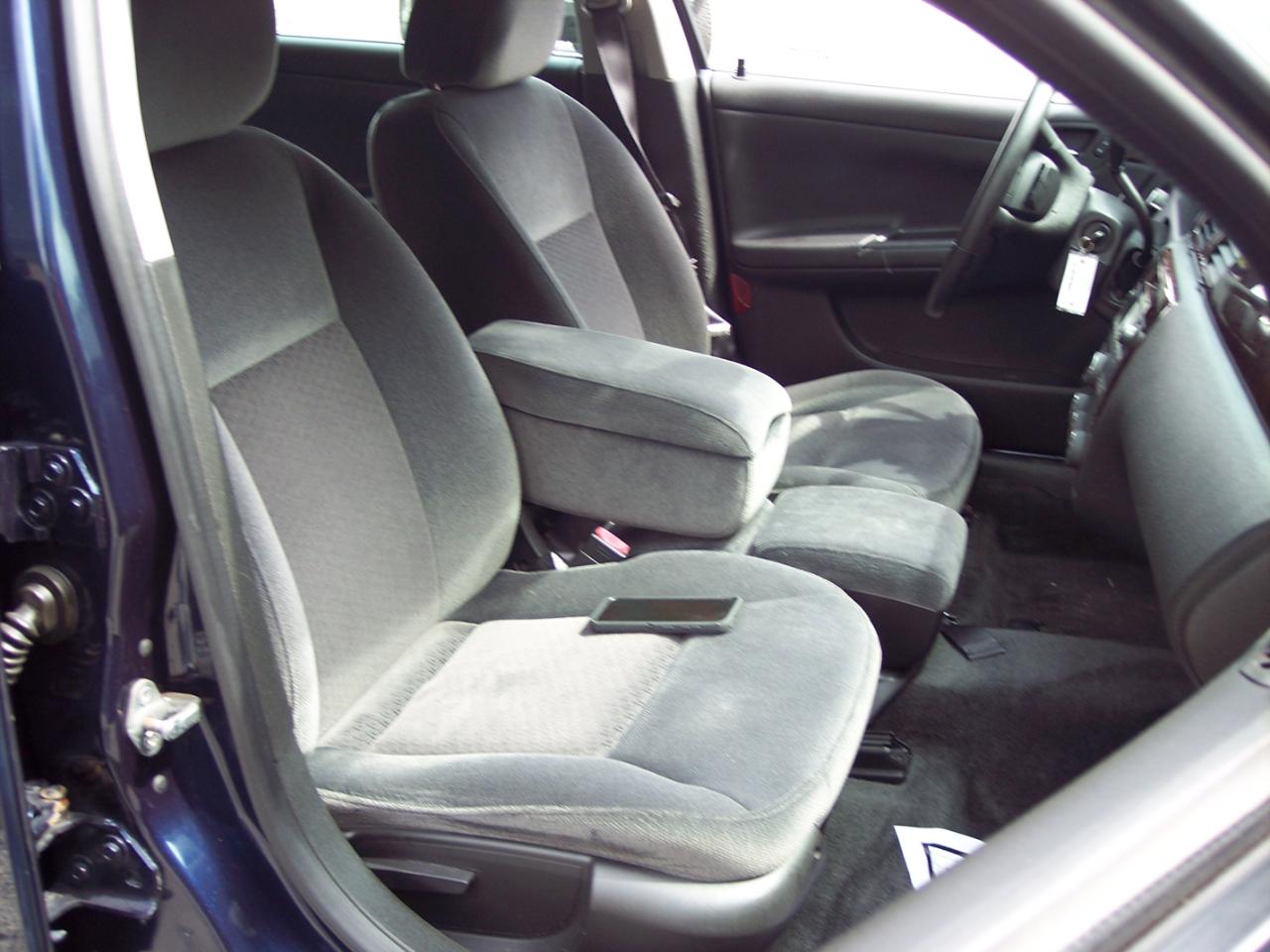 Chevrolet Impala 4dr Sdn LS Retail 2012