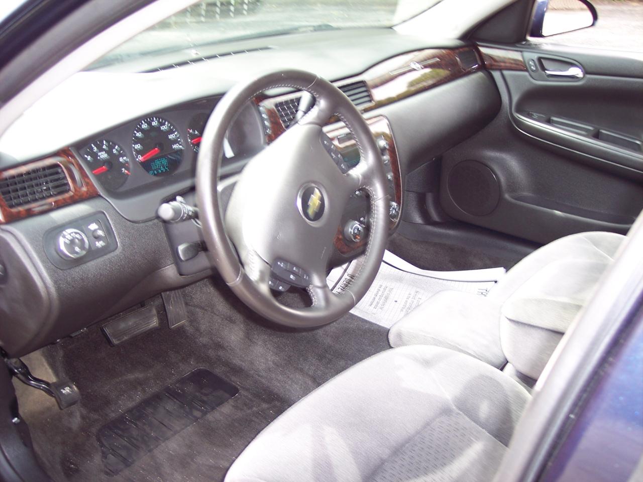 Chevrolet Impala 4dr Sdn LS Retail 2012